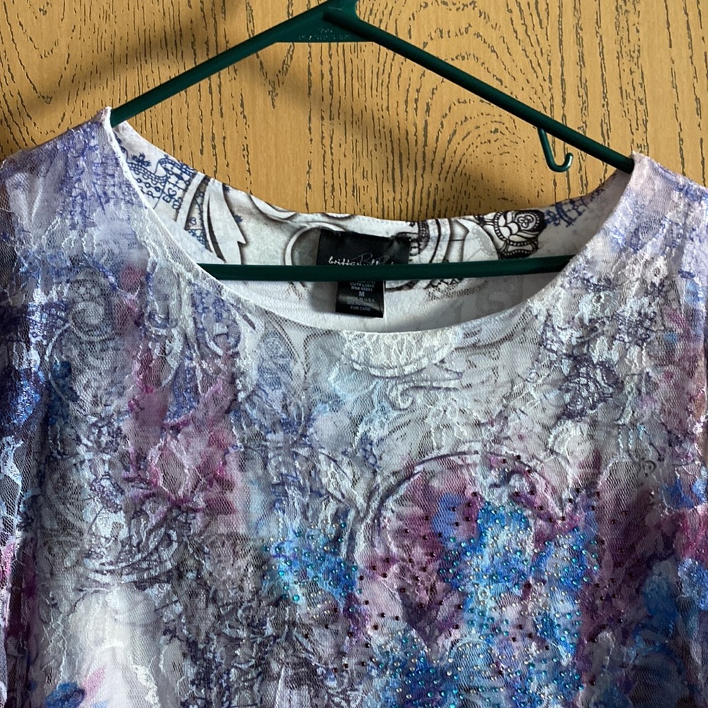 NWT BB Brittany Black - Lacey/Sequins Dressy Blouse, Size M - Picture 2 of 8